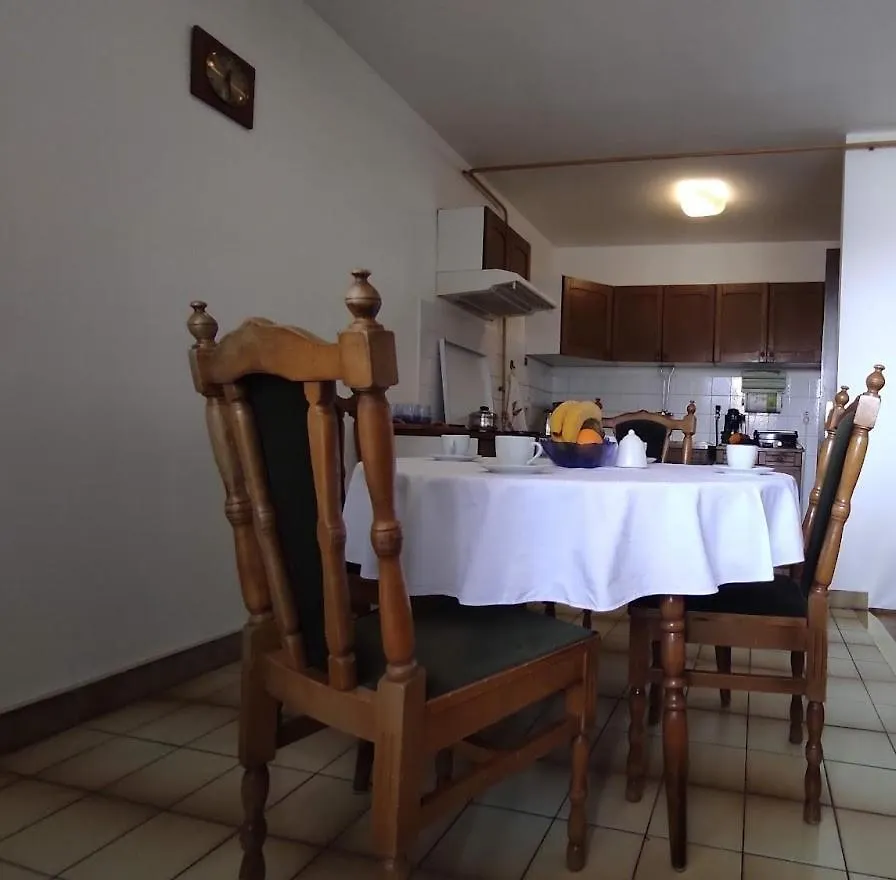 Apartment Apartman Sea View Pula Croatia