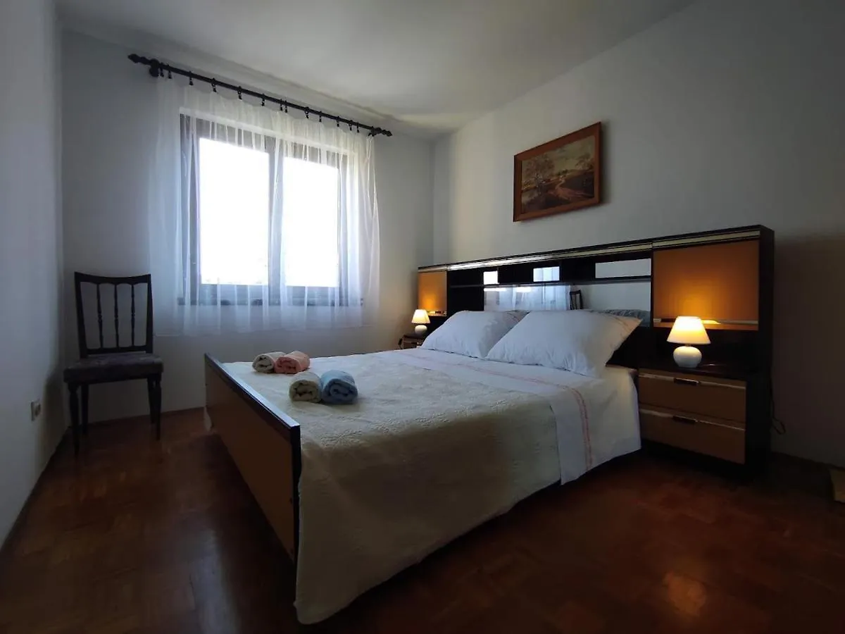 Apartman Sea View Pula Apartment